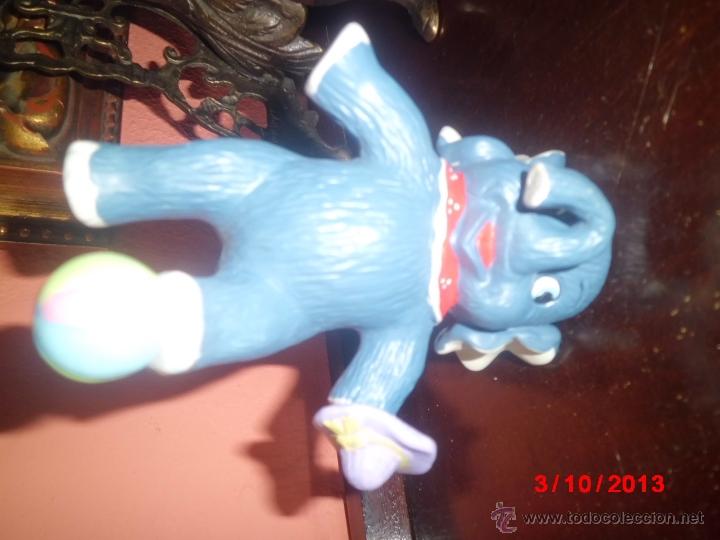 Vintage: ELEFANTE DE LA SUERTE DE CERAMICA PINTADO A MANO