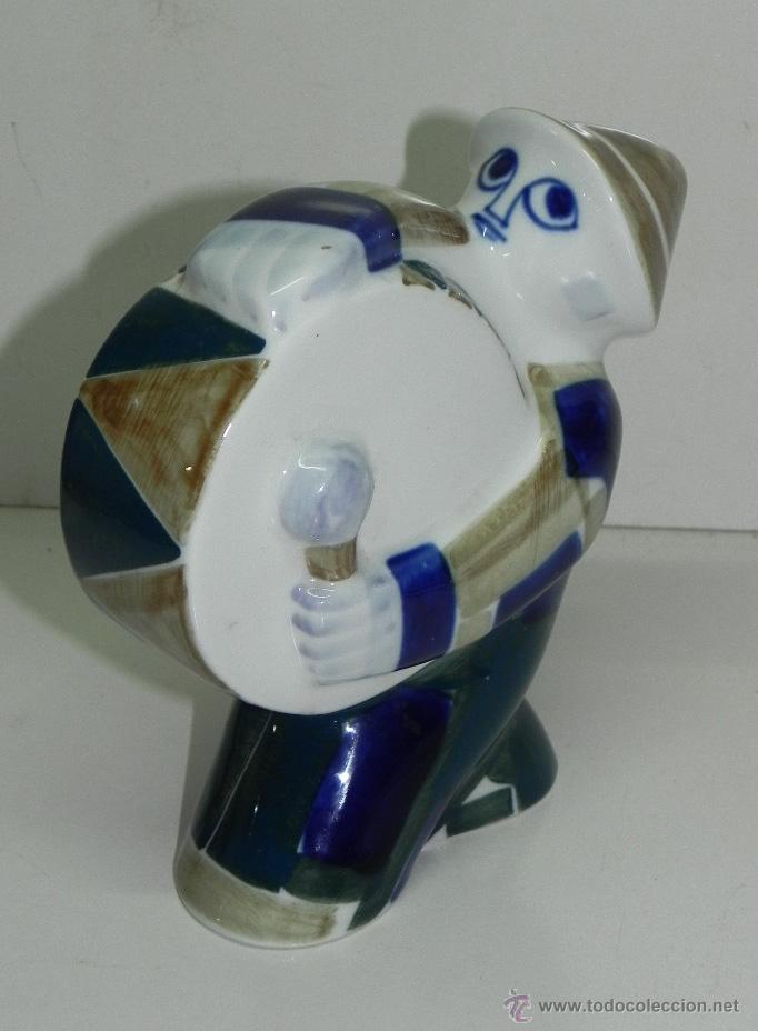Vintage: ANTIGUO MUSICO DE SARGADELOS, CERAMICA, CON TAMBOR, MIDE 17 CMS. DE ALTURA, VER TODAS LAS FOTOS PUES