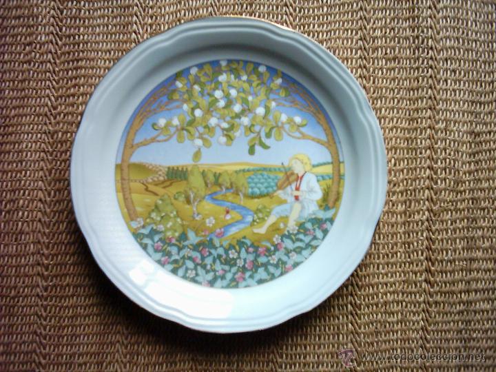 Vintage: PLATO DE PORCELANA IRABIA, PAMPLONA. COLECCI&Oacute;N ROMANCE. 25 Cm. MARCA ESTAMPADA