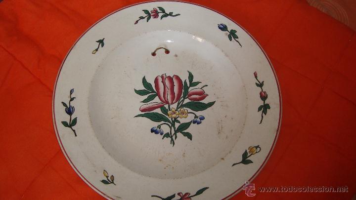 Vintage: Precioso y antiguo plato firmado