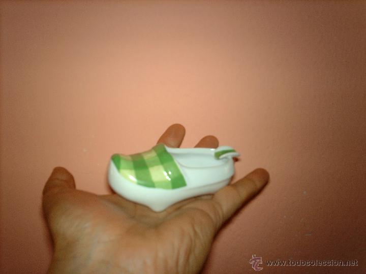 Vintage: PRECIOSO ZAPATITO CENICERO VERDE Y BLANCO DE PORCELANA HERRANDIZ ESPA&Ntilde;A