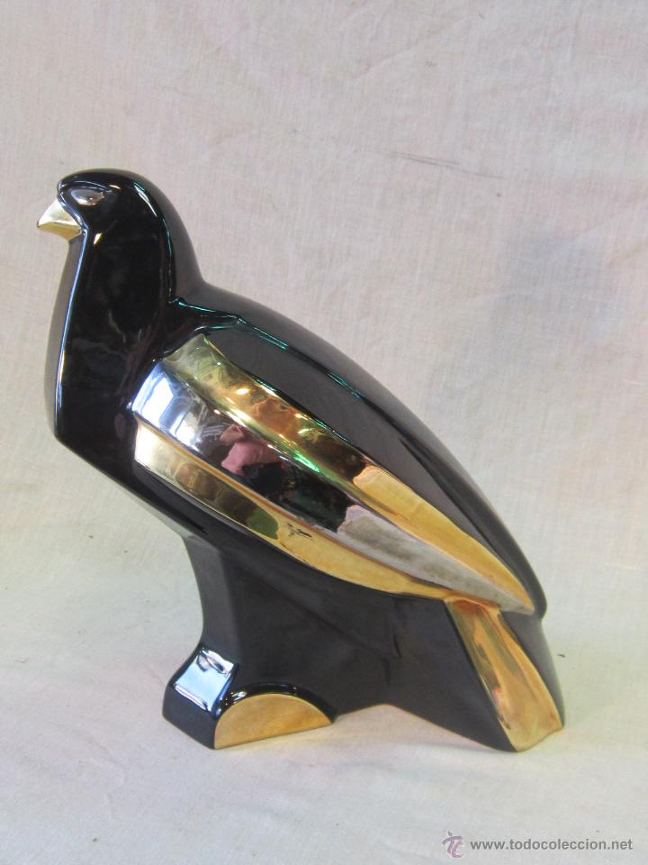 Vintage: FIGURA DE AGUILA EN PORCELANA