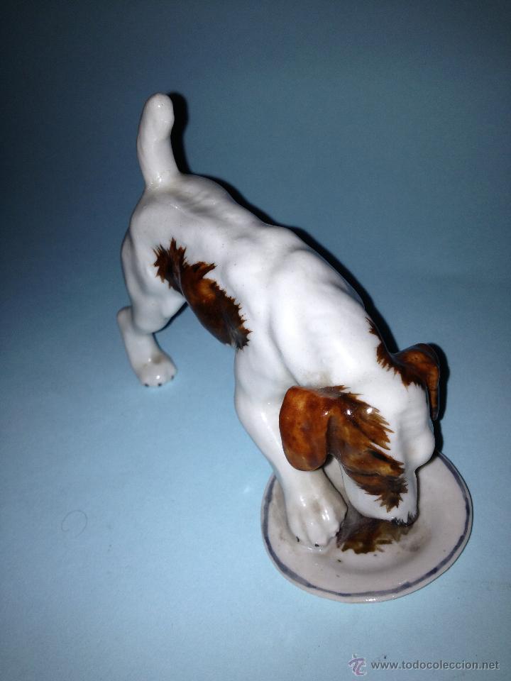 Vintage: perro comiendo. figura porcelana. a&ntilde;os 50