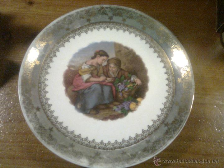 Vintage: Plato porcelana con ribetes oro - La vendimia - Contraste Porcelaine fraespa&ntilde;a Pamplona- 24,50 cms