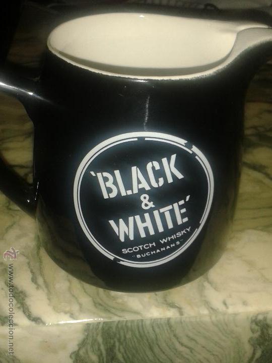 Vintage: jarra de whisky black & white  james green