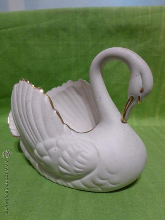 Vintage: PRECIOSA FIGURA VINTAGE DE UN CISNE-ORIGINAL DE Engel Campoly-Porcelanas Portugal - excelente y fina