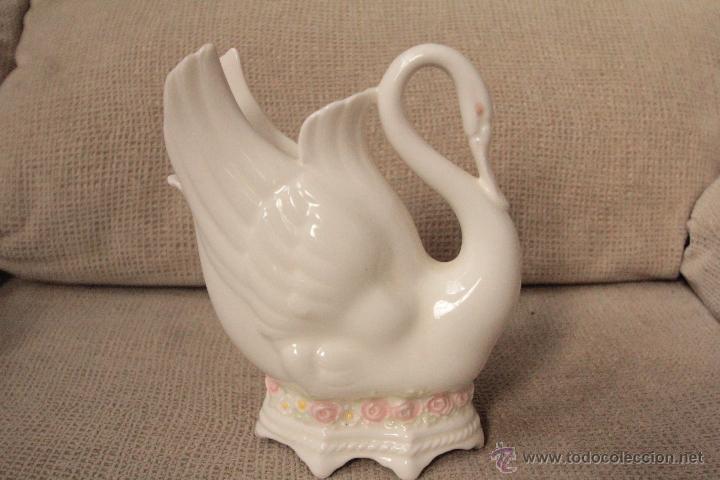 Vintage: ANTIGUO PATO O CISNE DE PORCELANA JARRON