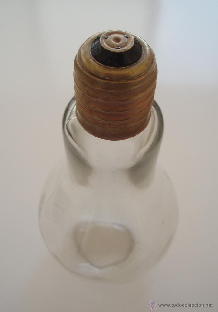 Vintage: BOTELLA CON FORMA DE BOMBILLA. - Foto 4