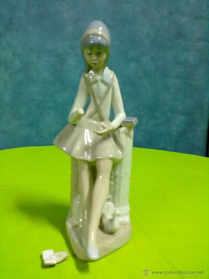 Vintage: NI&Ntilde;A LEYENDO CON PALOMA A LOS PIES PARA RESTAURAR