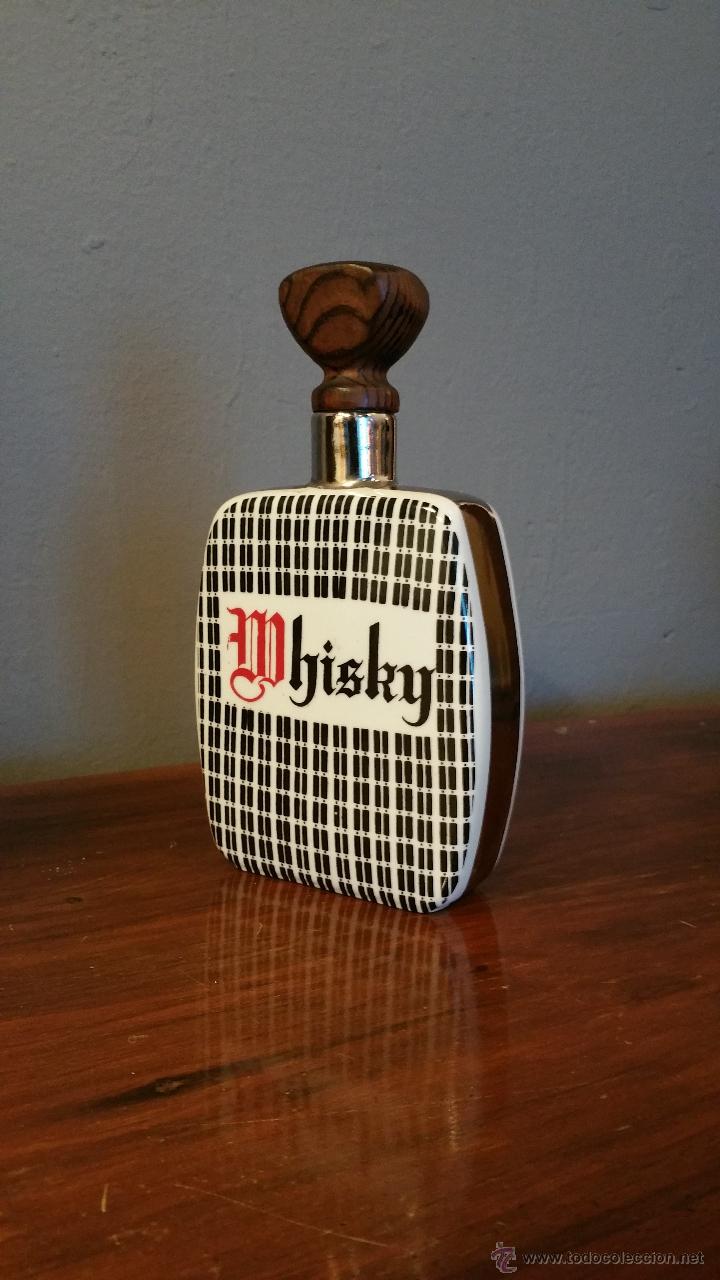 Vintage: Curiosa botella vintage de whisky