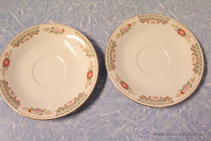 Vintage: pareja de platos de porcelana pagoda