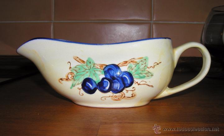 Vintage: GRACIOSA SALSERA VINTAGE DE PORCELANA O CER&Aacute;MICA CON DECORACI&Oacute;N PINTADA A MANO D&Eacute;CADA 60