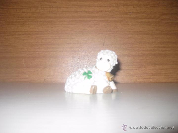 Vintage: Peque&ntilde;a figura oveja