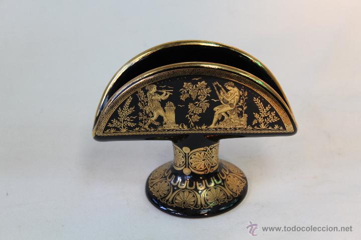 Vintage: servilletero en porcelana griega con oro 24k.