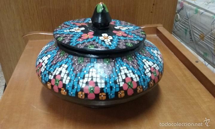 Vintage: JOYERITO DE BARRO PINTADO