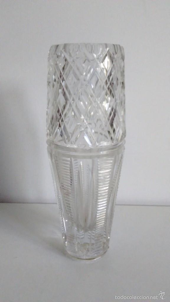 Vintage: Florero de cristal tallado - Foto 1