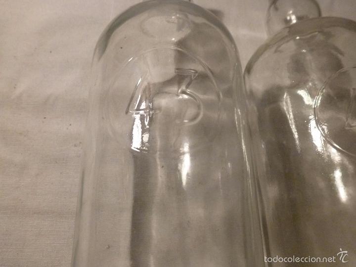 Vintage: dos botellas de cristal - Foto 7