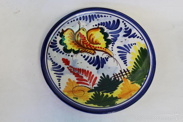 Vintage: plato en ceramica pintado a mano
