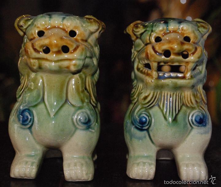 Vintage: PRECIOSA Y ORIGINAL PAREJA DE LEONES FO