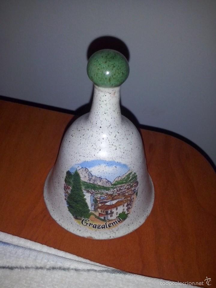 Vintage: campanilla de ceramica grazalema (cadiz ) mide 10 cms