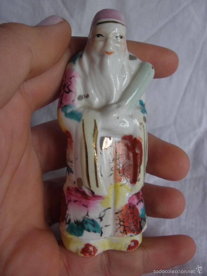 Vintage: Figura de anciano chino en porcelana Macau a&ntilde;os 70