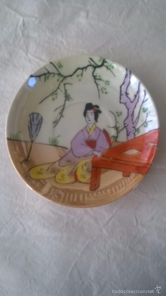 Vintage: PLATO DECORATIVO DE PORCELANA