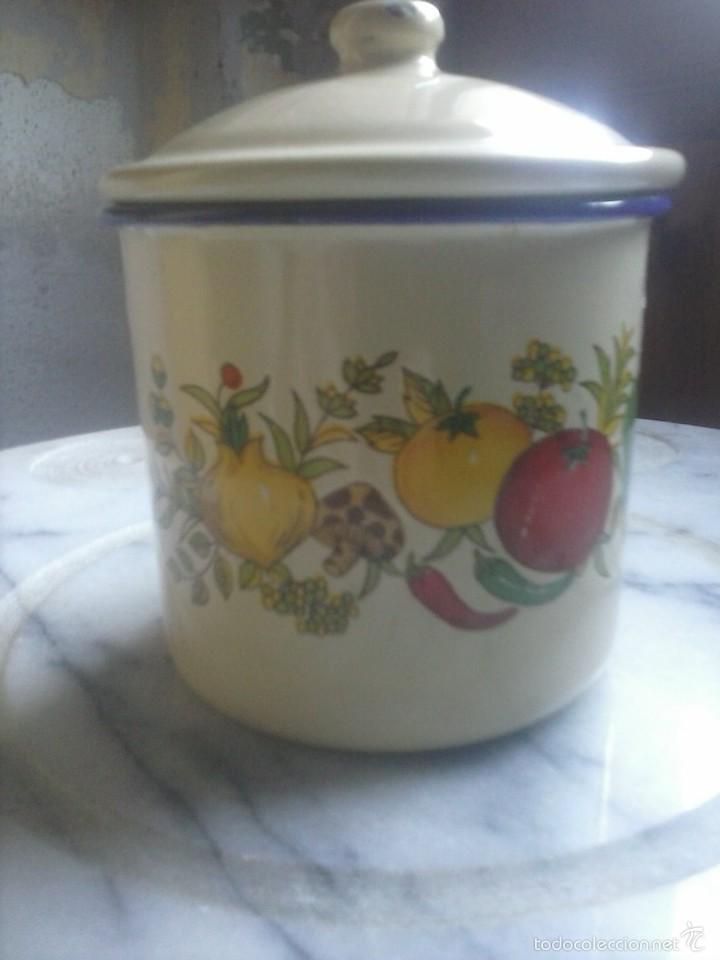 Vintage: TAZA PORCELANA ESMALTADA-LIU GUAN .