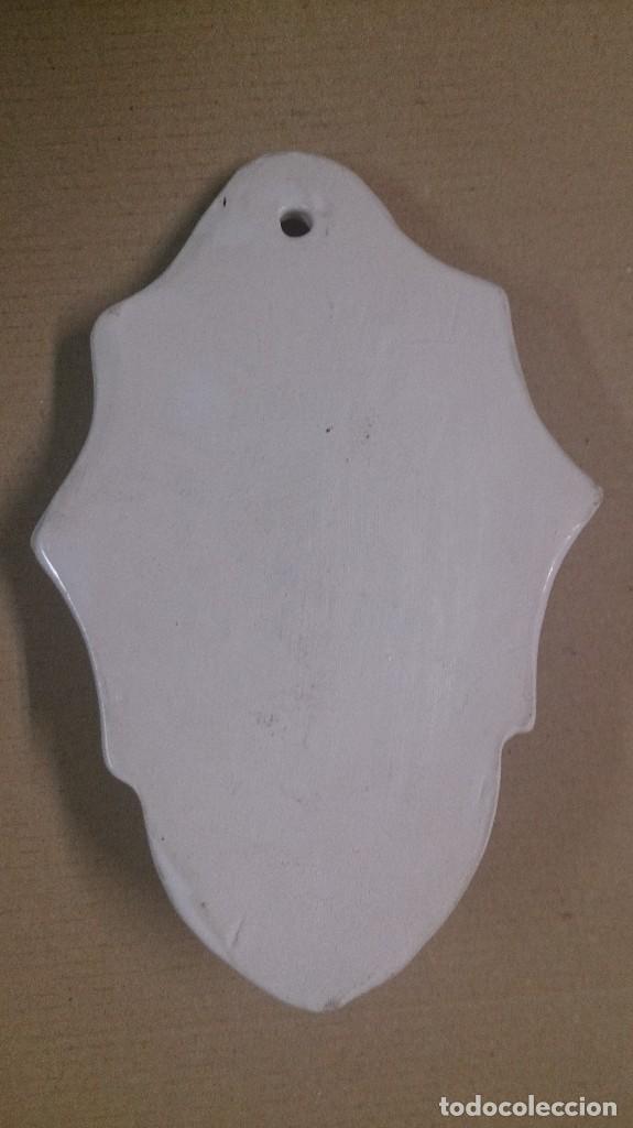 Vintage: Pila benditera en ceramica - Foto 6