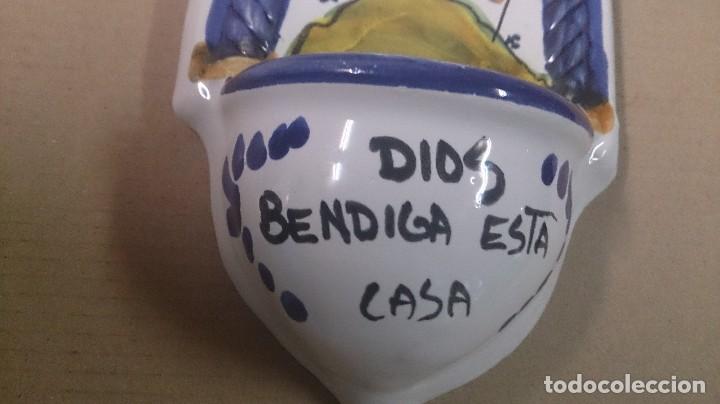 Vintage: Pila benditera en ceramica - Foto 5