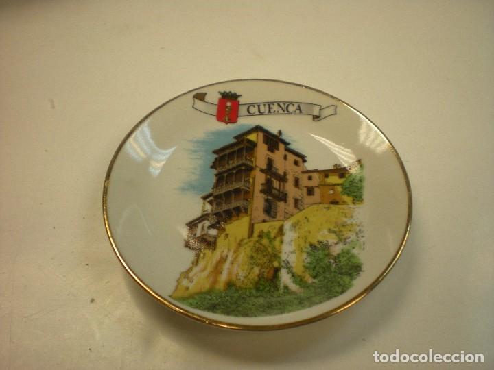 Vintage: plato recuerdo cuenca reborde dorado, di&aacute;metro 12cm