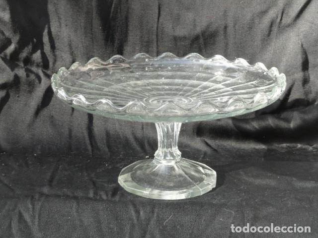 Vintage: BONITO CENTRO DE MESA DE CRISTAL. - Foto 1