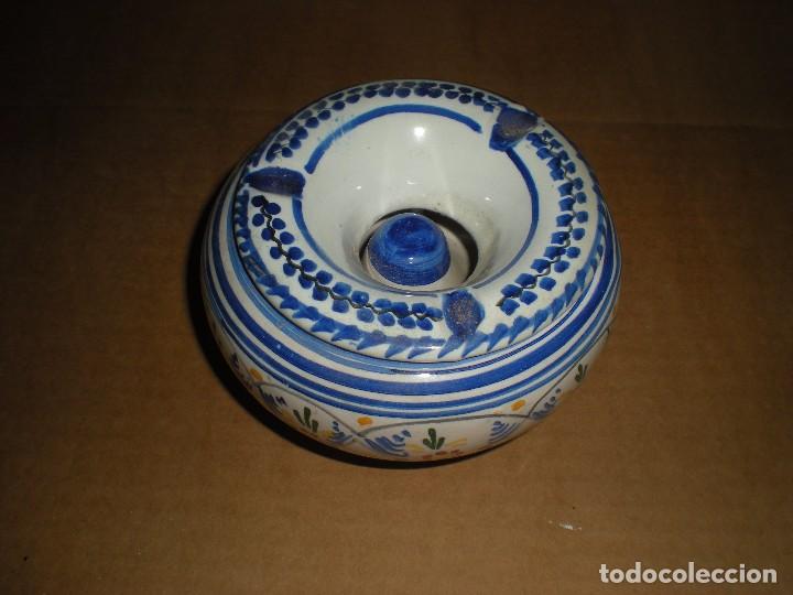 Vintage: Cenicero en cer&aacute;mica de talavera de la reina, pintado a mano