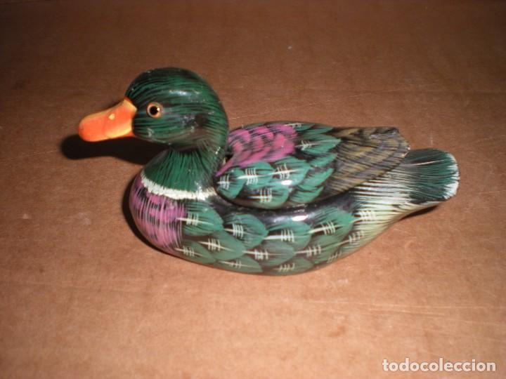 Vintage: peque&ntilde;o patito en cer&aacute;mica con tapa 12x5x6cm