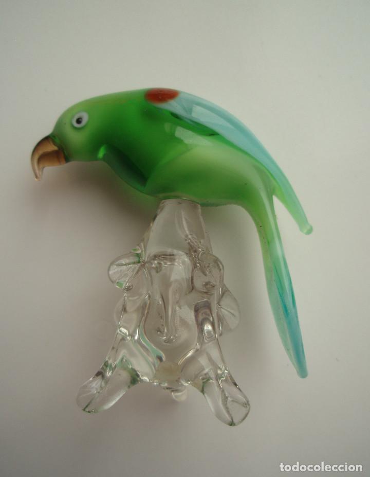 Vintage: LORO DE CRISTAL DE MURANO. ALTURA 5,5 - LARGO 5 - ANCHO 2,5 CMS.