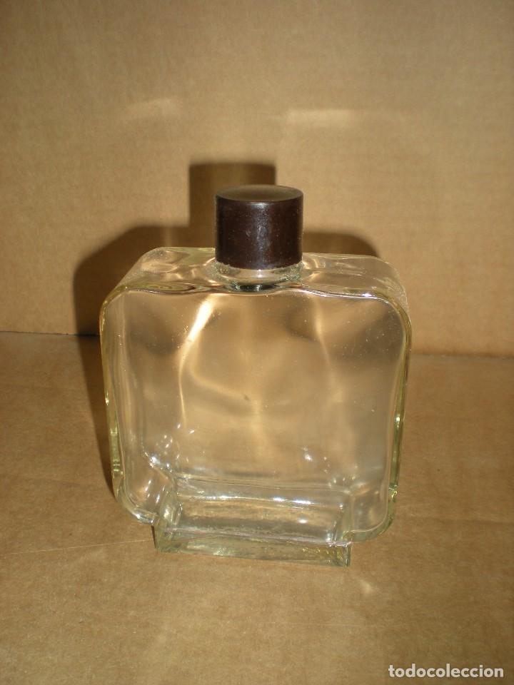 Vintage: Tarro cristal colonia a&ntilde;os 60 10x4x10cm