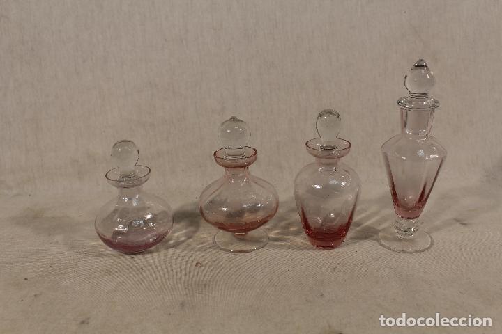 Vintage: set de 4 perfumeros en cristal rosa - Foto 1