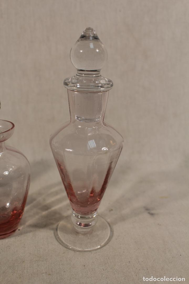 Vintage: set de 4 perfumeros en cristal rosa - Foto 3