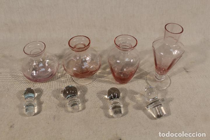 Vintage: set de 4 perfumeros en cristal rosa - Foto 8