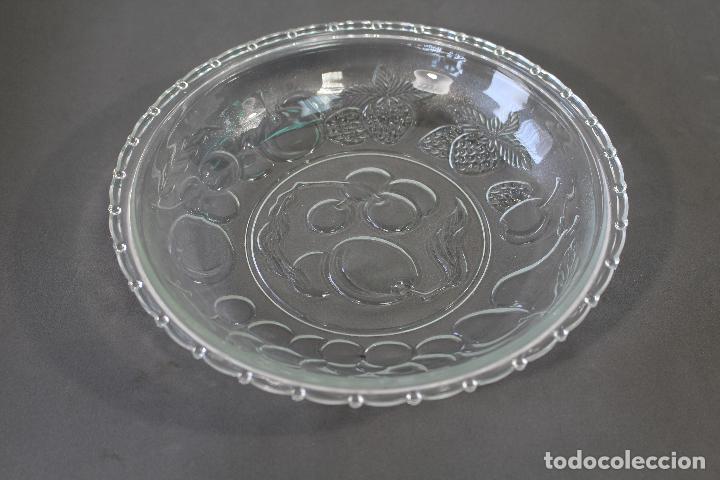 Vintage: plato en cristal indonesia