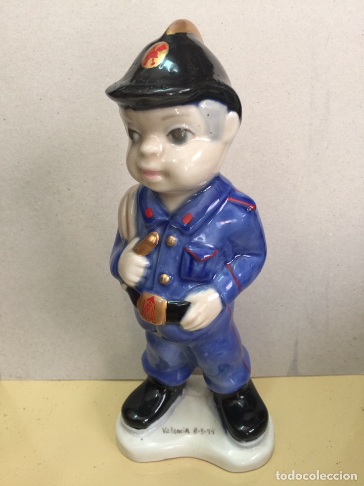 Vintage: VALENCIA. CUERPO DE BOMBEROS. FIGURA DE CERAMICA TENGRA. CONMEMORATIVA.