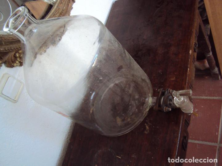 Vintage: GRAN BOTELLA CON GRIFO DE CRISTAL - Foto 1