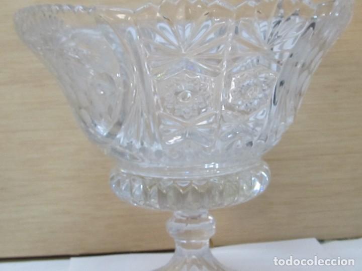Vintage: CENTRO DE MESA DE CRISTAL GRABADO - Foto 2