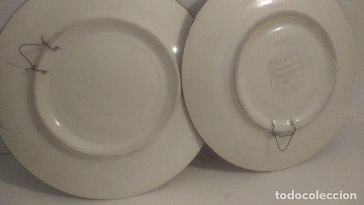 Vintage: dos platos de Manises - Foto 2