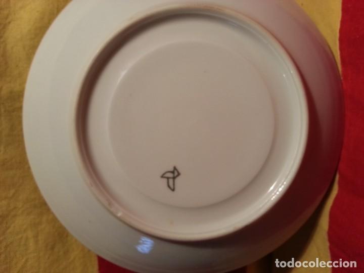 Vintage: PLATO DE PORCELANA . - Foto 2