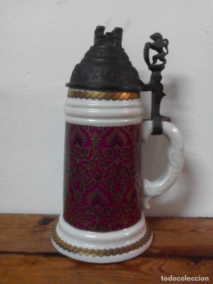 Vintage: Dos jarras de cerveza
