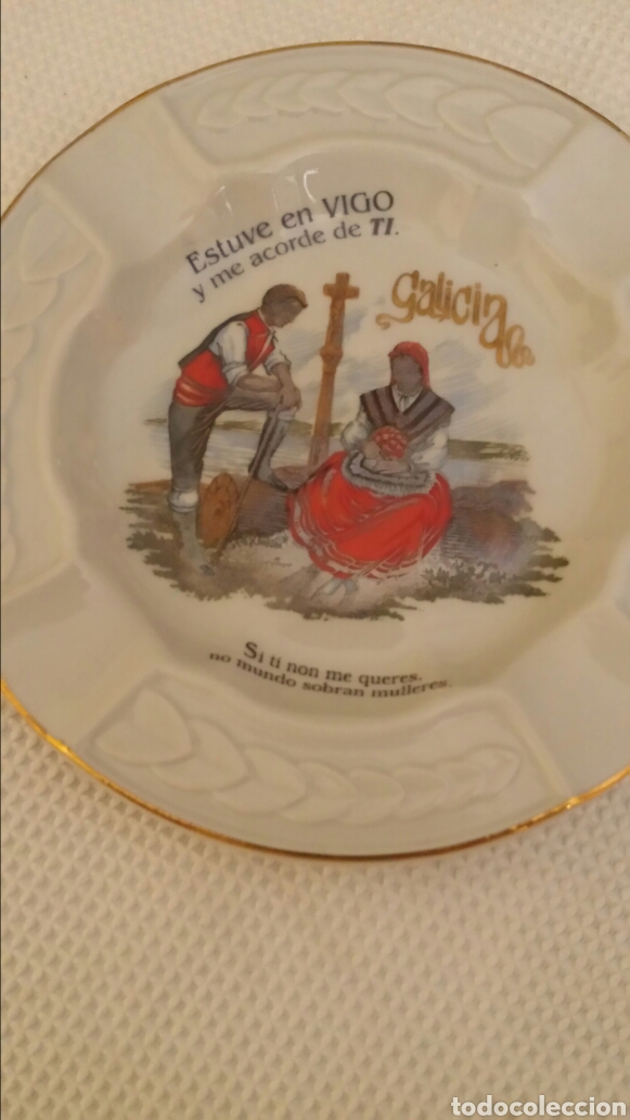 Vintage: Ceniceros recuerdo de Vigo