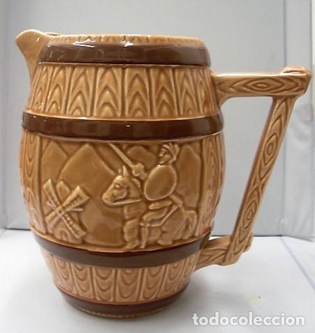 Vintage: CONJUNTO DE CER&Aacute;MICA PARA CERVEZA CON MOTIVOS DE DON QUIJOTE