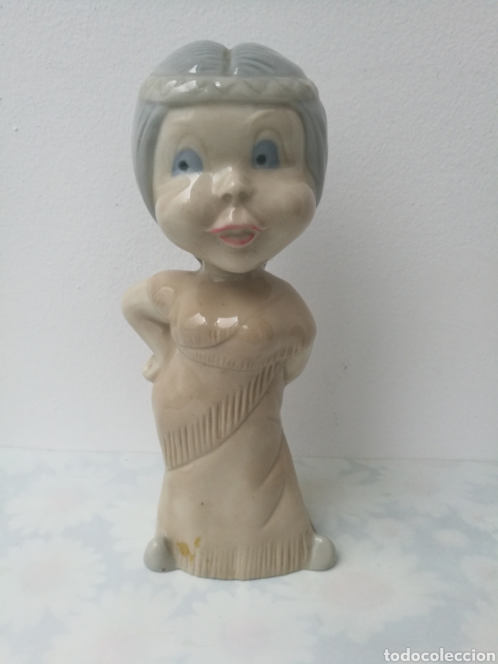 Vintage: Figura vintage de india de porcelana