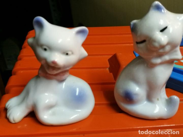 Vintage: LOTE FIGURAS DE PORCELANA GATITOS Y PERRITOS Y PVC