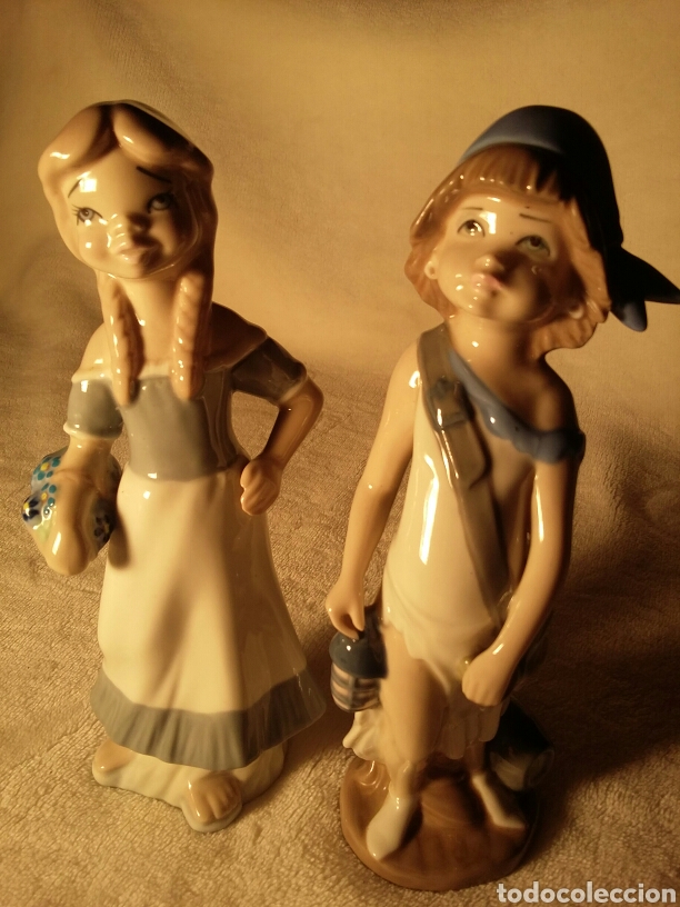 Vintage: Pareja de ni&ntilde;as en porcelana de CASADES